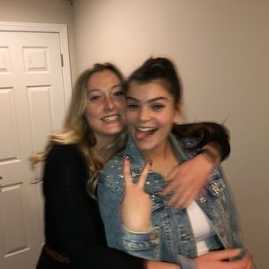 Meet your Posher, Hunter